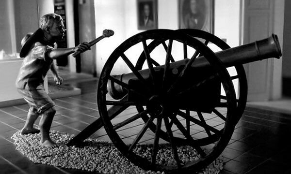 Heroísmo burocrático